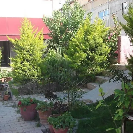 Πανσιόν Second Spring